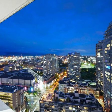 Water View Condo In Downtown Vancouver Exterior foto
