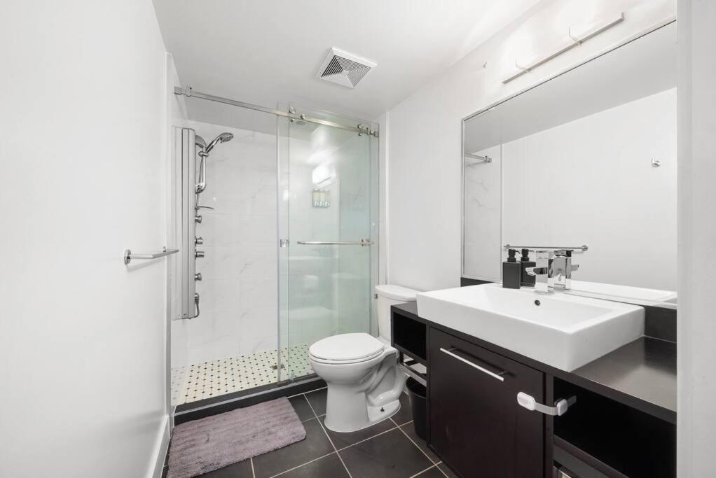 Water View Condo In Downtown Vancouver Exterior foto